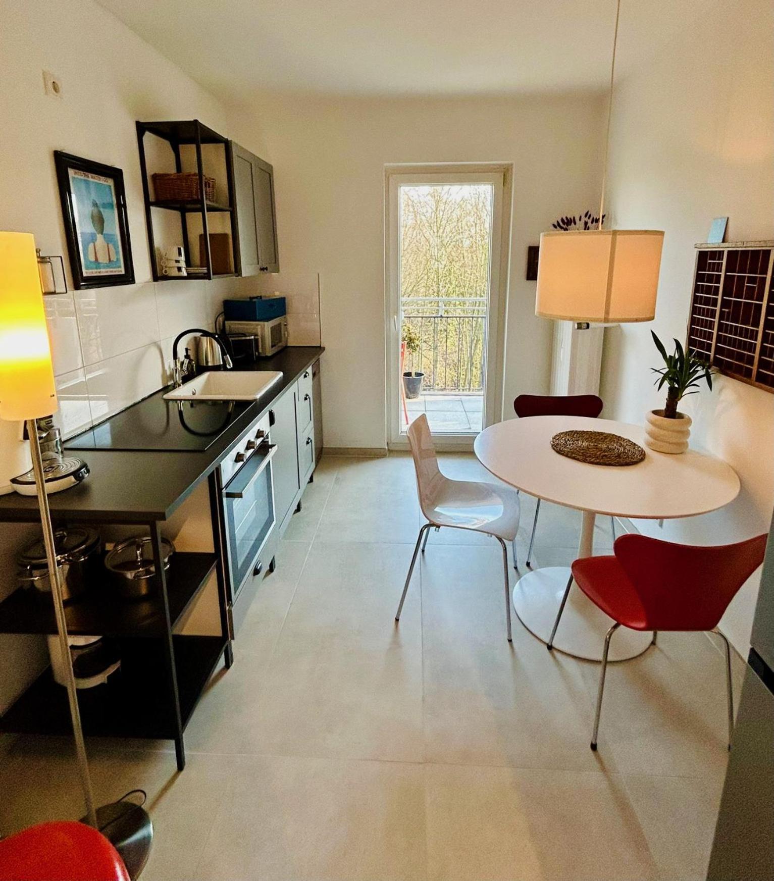 Feelslikehome - Wunderschoene Und Zentrale Wohnung Mit Balkon&Parkplatz Bochum Buitenkant foto